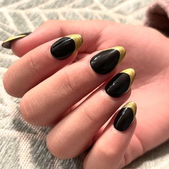 Royal Nail Spa - Nail Salons Near Me - Clarksville, Tennessee