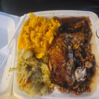 Irie Jerk Hut - Salad Near Me - Richton Park, Illinois