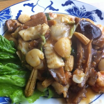 Great China - Eight Delicacies (Shrimp, Mussels, Calamari, Scallops, Sea Cucumber, Vegetables, $16.95) - Chinese Near Me - Berkeley, California