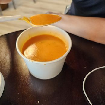 Le Belleair Cafe - Tomato soup - Cafes Near Me - Clearwater, Florida Le Belleair Cafe - Tomato soup - Cafes Near Me - Clearwater, Florida