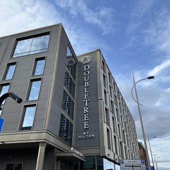 DoubleTree by Hilton Hull - Hotels Near Me - Hull, KHL
