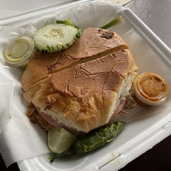 Cachita's Kitchen - Food Trucks Near Me - Mount Pleasant, South Carolina