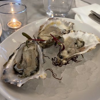 et al. - Seasonal Oysters (yum) - Breakfast & Brunch Near Me - Honolulu, Hawaii