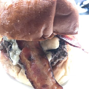Morrison - Bacon burbonator - Gastropubs Near Me - Los Angeles, California