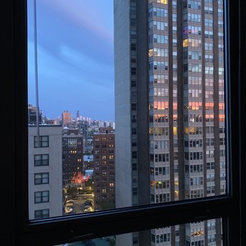 Hawthorne House - My city view - Apartments Near Me - Chicago, Illinois Hawthorne House - My city view - Apartments Near Me - Chicago, Illinois