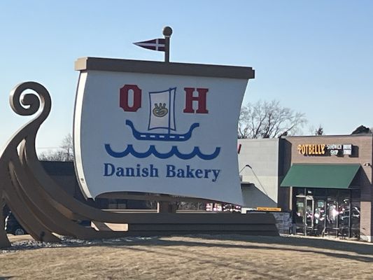 O&H DANISH BAKERY by null