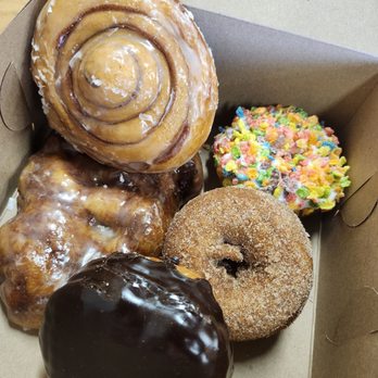 Sedonuts And Coffee - So good! - Donuts Near Me - Sedona, Arizona Sedonuts And Coffee - So good! - Donuts Near Me - Sedona, Arizona