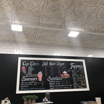 Ice Cream Social - Ice Cream & Frozen Yogurt Near Me - Commack, New York