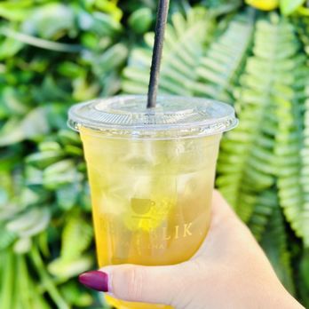 Republik Coffee - Lychee oolong - Coffee & Tea Near Me - Pasadena, California Republik Coffee - Lychee oolong - Coffee & Tea Near Me - Pasadena, California