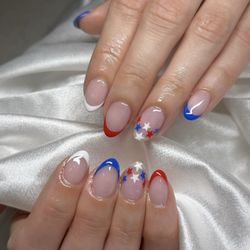 Mint Nail Lounge in Fairfax gift card