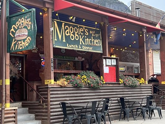 Maggie’s Kitchen by null