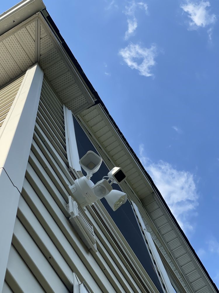 Slide of G & J Contractor