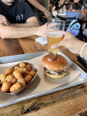 Lucky Luke Brewpub by null