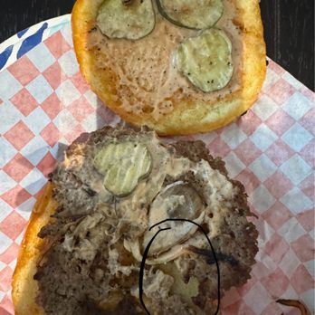 Get Smashed - Ordered 4 burgers and all had the same issue. See-through hamburger patty, can see the bun on the other side because they are so thin. - Burgers Near Me - Van Nuys, California Get Smashed - Ordered 4 burgers and all had the same issue. See-through hamburger patty, can see the bun on the other side because they are so thin. - Burgers Near Me - Van Nuys, California