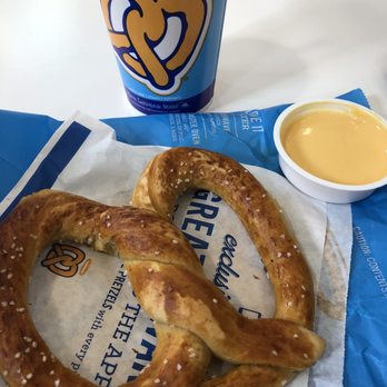 Auntie Anne's - Original Pretzel - Pretzels Near Me - Auburn, Washington Auntie Anne's - Original Pretzel - Pretzels Near Me - Auburn, Washington