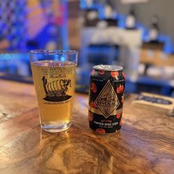 Cat Wagon Tap and Bottle - Cat's Paw Pumpkin Spice Cider