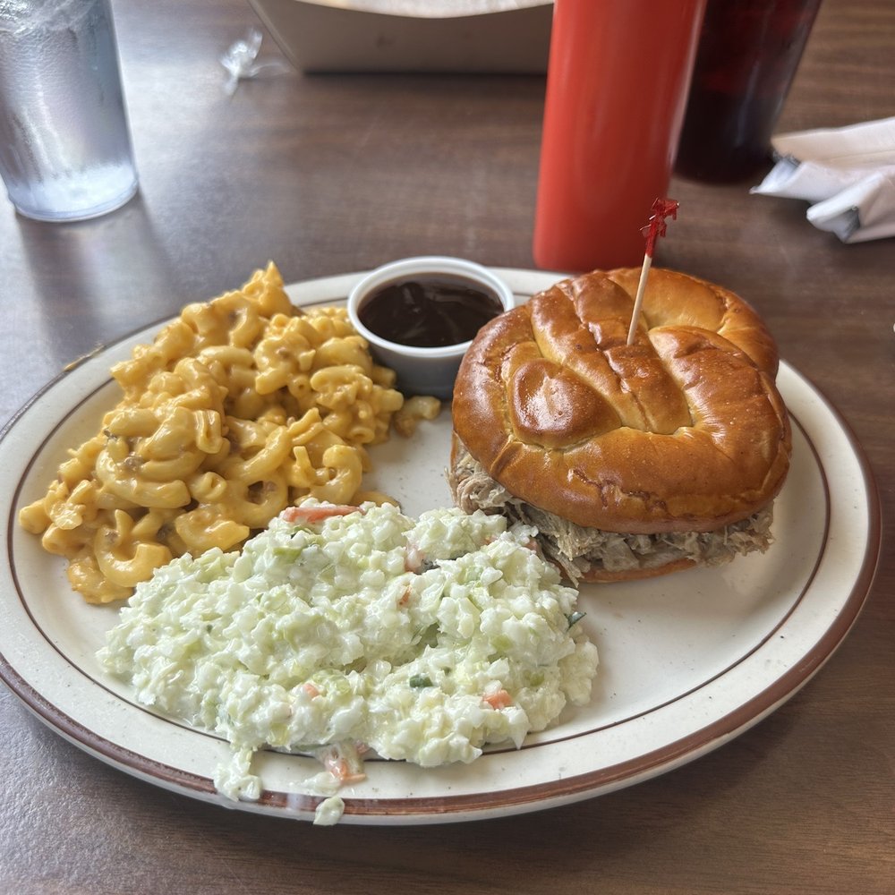 The Old Corral - Pulled pork with smoked Mac & cheese and cole slaw. Delicious. - Bars Near Me - Parkersburg, West Virginia The Old Corral - Pulled pork with smoked Mac & cheese and cole slaw. Delicious. - Bars Near Me - Parkersburg, West Virginia