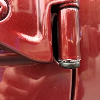 Kelly Jeep Chrysler - Clear coat cracking on brand new Jeep Wrangler 2021 high altitude edition - Car Dealers Near Me - Lynnfield, Massachusetts