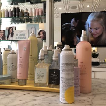 Drybar - Pittsburgh - Blow Dry/Out Services Near Me - Pittsburgh, Pennsylvania