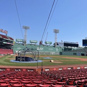 Fenway Park Tours - Tours Near Me - Boston, Massachusetts