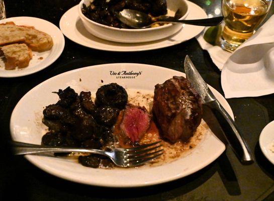 Vic & Anthony's Steakhouse by null