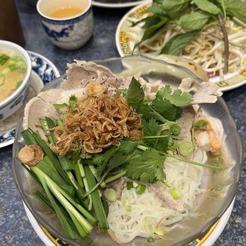 Cafe Diem - Vietnamese Near Me - Philadelphia, Pennsylvania