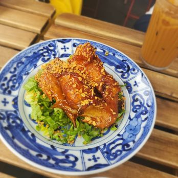 High Lúa Vietnamese Kitchen - Chicken wings - Vietnamese Near Me - Brooklyn, New York