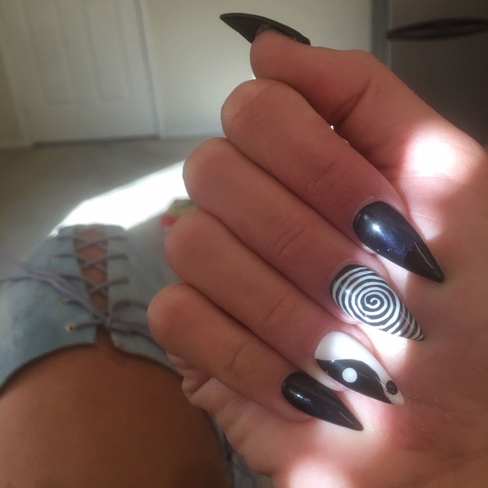 Nail Tech - Nail Salons Near Me - Henderson, Nevada Nail Tech - Nail Salons Near Me - Henderson, Nevada