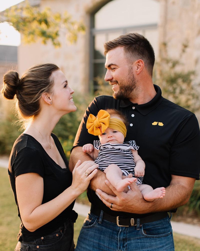 Slide of Good Guys Roofing