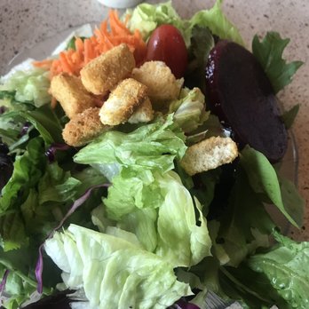 Brad's Restaurant - Green salad - Seafood Near Me - Pismo Beach, California Brad's Restaurant - Green salad - Seafood Near Me - Pismo Beach, California