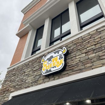 COW & CHEESE - Updated July 2024 - 311 Photos & 161 Reviews - 400 South