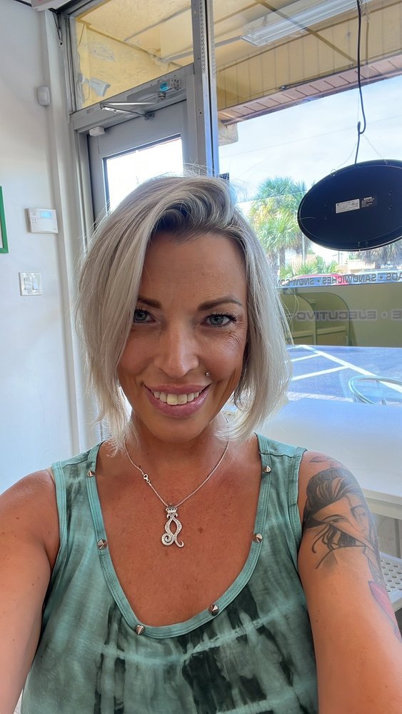 ALL BEAUTY SALON SPA Logo