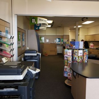 The UPS Store - Inside - Shipping Centers Near Me - Castle Rock, Colorado