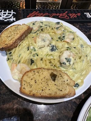 Maggio's Italiano by null