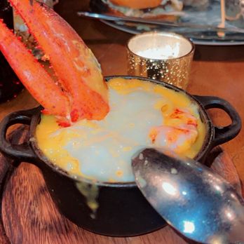 Burger & Lobster - Lobster Mc & cheese - Cocktail Bars Near Me - London, XGL Burger & Lobster - Lobster Mc & cheese - Cocktail Bars Near Me - London, XGL