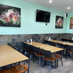 Las Pupusas Restaurant - Inside