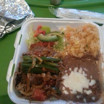 Las 3 Islas - Bistec a la mexicana!!!!! - Seafood Near Me - Grand Prairie, Texas