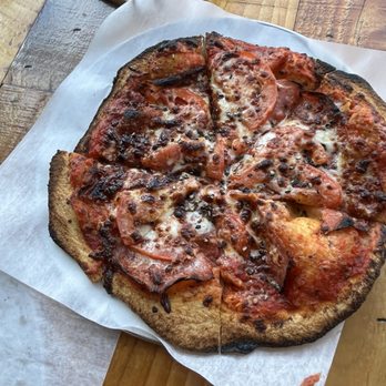 Rolling Oven - Way overcooked - Food Trucks Near Me - Lexington, Kentucky