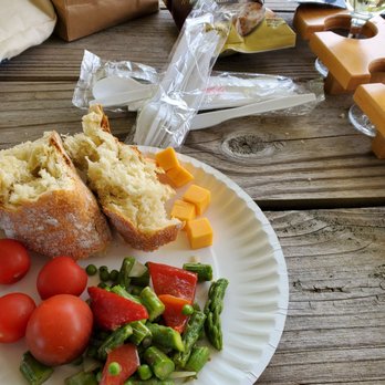 Troutman Vineyards - Picnic - Wineries Near Me - Wooster, Ohio Troutman Vineyards - Picnic - Wineries Near Me - Wooster, Ohio