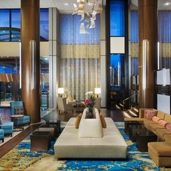 Teaneck Marriott at Glenpointe - Hotels Near Me - Teaneck, New Jersey