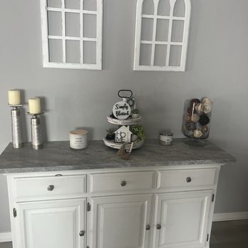Tintas Granite & Flooring - Hutch base - Flooring Near Me - Surprise, Arizona Tintas Granite & Flooring - Hutch base - Flooring Near Me - Surprise, Arizona