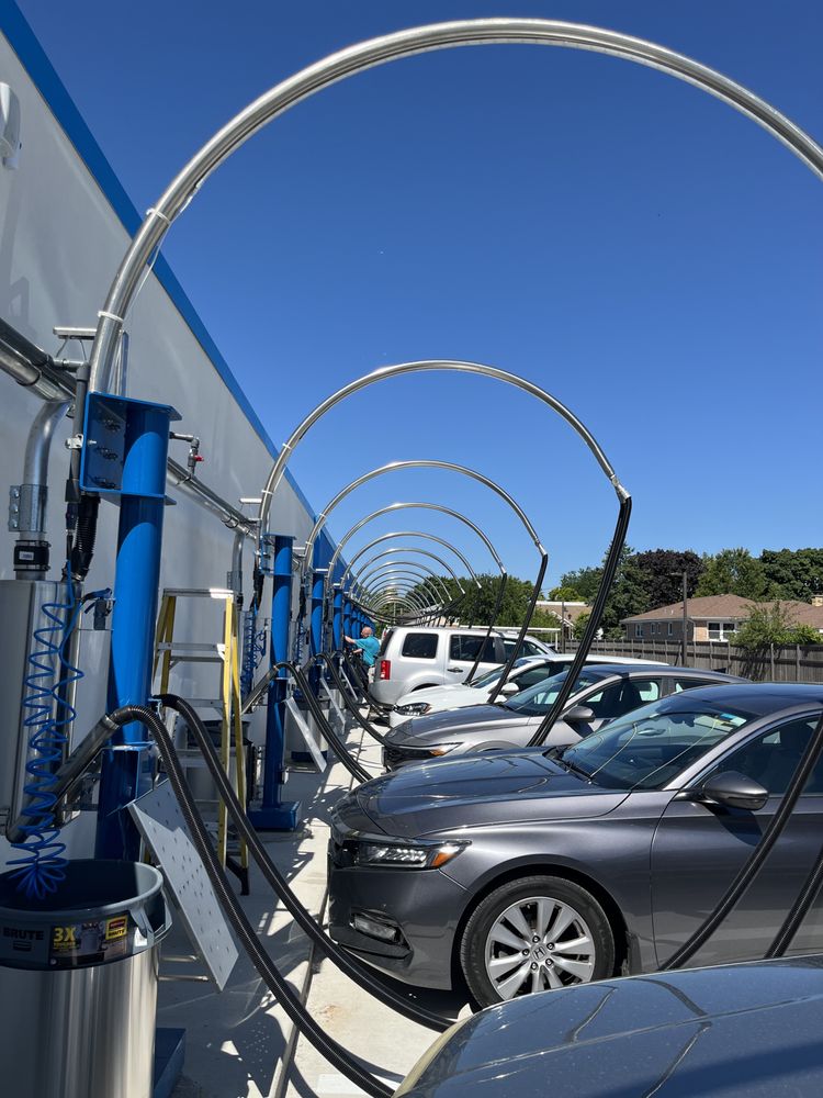 EVERCLEAN CAR WASH Updated September 2024 17 Photos 9120 Waukegan Rd, Morton Grove