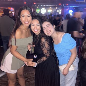 Moonshine Flats - Dance Clubs Near Me - San Diego, California Moonshine Flats - Dance Clubs Near Me - San Diego, California