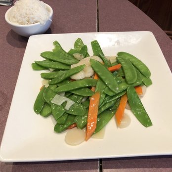 Dot Wo - Snow Peas and Water Chestnuts - Chinese Near Me - Oklahoma City, Oklahoma Dot Wo - Snow Peas and Water Chestnuts - Chinese Near Me - Oklahoma City, Oklahoma