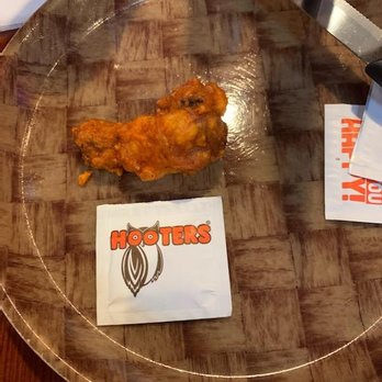 Hooters - American Near Me - Wethersfield, Connecticut Hooters - American Near Me - Wethersfield, Connecticut