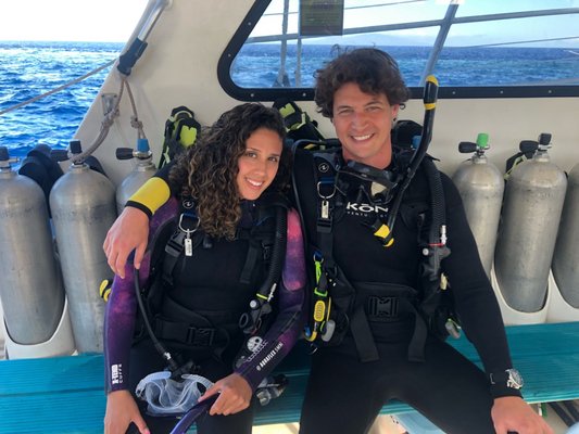 Maui Dreams Dive Co by null