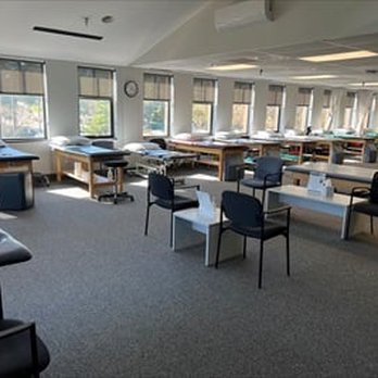 Select Physical Therapy - Burke - Burke Centre Parkway - Physical Therapy Near Me - Burke, Virginia Select Physical Therapy - Burke - Burke Centre Parkway - Physical Therapy Near Me - Burke, Virginia