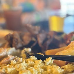 Heist Brewery - Brunch plate