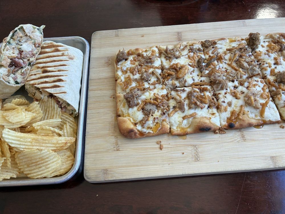 Lewis Station Winery - vineyard in Lake Mills, WI