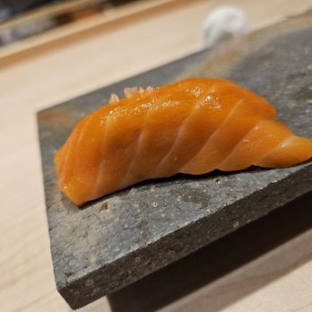 Two Nine - King salmon with Hawaiian sea salt - Sushi Bars Near Me - Washington, DC, District of Columbia